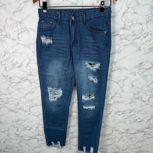 IZURIA Women’s Jeans sz M 30” Waist Distressed Straight Leg NEW # F627